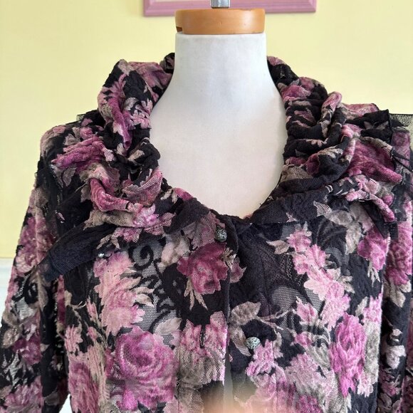 Elegant Tiara Moon Floral Lace Ruffle Cardigan Jacket With Ruffle Collar & Trim - Picture 6 of 10